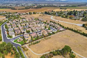 5827 Casita Way, Gilroy, CA 95020 - Photo 70