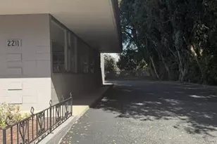 2211 Park Blvd, Palo Alto, CA 94306 - Photo 1