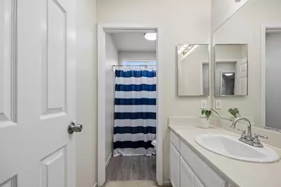 1627 Decarli St, Stockton, CA 95206 - Photo 20