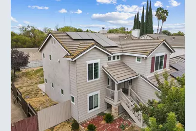 1627 Decarli St, Stockton, CA 95206 - Photo 2