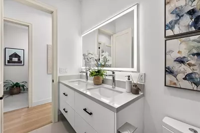1084 Moffett Cir, Palo Alto, CA 94303 - Photo 26