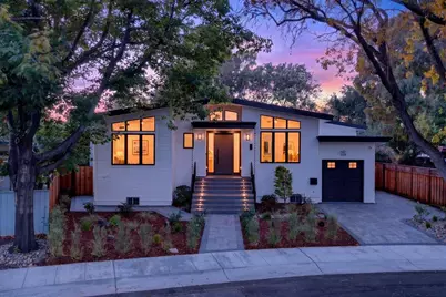 1084 Moffett Cir, Palo Alto, CA 94303 - Photo 12