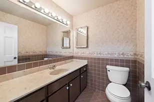 2450 23 Ave, San Francisco, CA 94116 - Photo 18