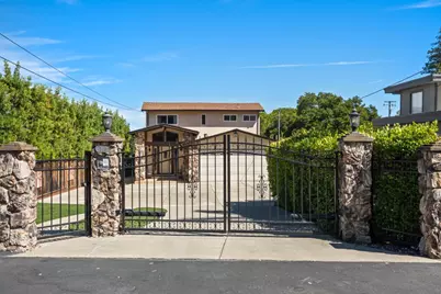 773 Lakeview Way, Redwood City, CA 94062 - Photo 2