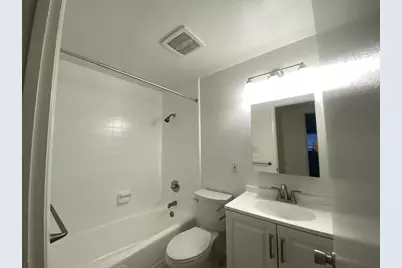 3813 Barker Dr, San Jose, CA 95117 - Photo 32