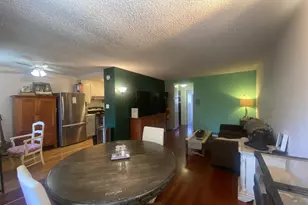 3813 Barker Dr, San Jose, CA 95117 - Photo 40