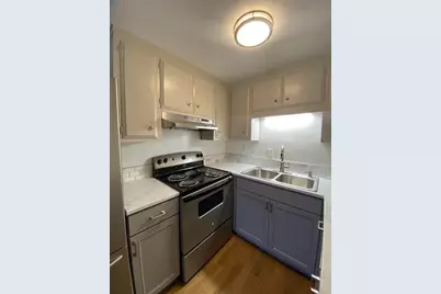 3813 Barker Dr, San Jose, CA 95117 - Photo 36
