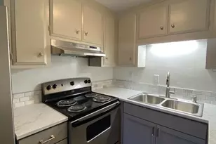 3813 Barker Dr, San Jose, CA 95117 - Photo 36