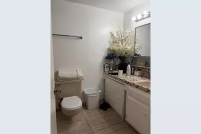 3813 Barker Dr, San Jose, CA 95117 - Photo 16