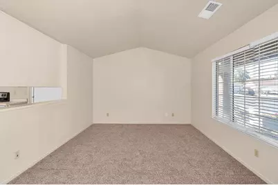 108 Friggs Ct, Los Banos, CA 93635 - Photo 6