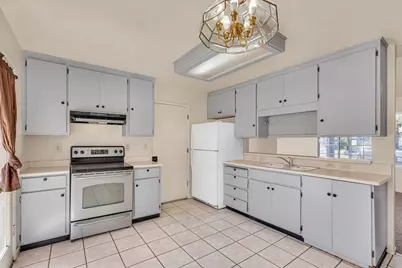 108 Friggs Ct, Los Banos, CA 93635 - Photo 10