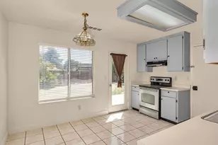 108 Friggs Ct, Los Banos, CA 93635 - Photo 8