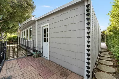 La Paz, Campbell, CA 95008 - Photo 32