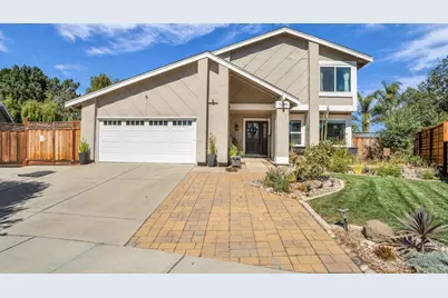 7385 Thayer Ct, Gilroy, CA 95020 - Photo 2