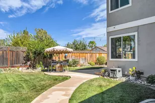 7385 Thayer Ct, Gilroy, CA 95020 - Photo 6