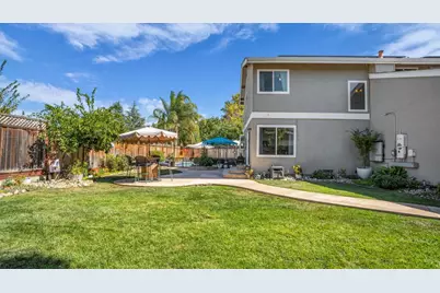 7385 Thayer Ct, Gilroy, CA 95020 - Photo 4