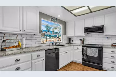 7385 Thayer Ct, Gilroy, CA 95020 - Photo 40