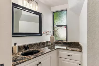 820 Jefferson Ct, San Mateo, CA 94401 - Photo 6