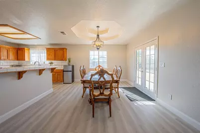 17864 Road 25, Madera, CA 93638 - Photo 12