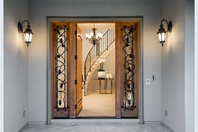 10650 Magdalena Rd, Los Altos Hills, CA 94024 - Photo 4