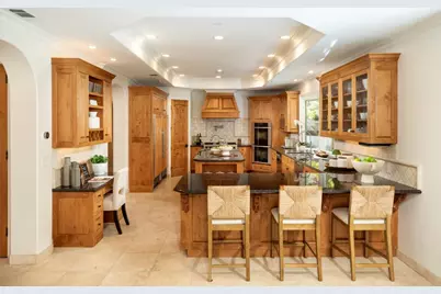 10650 Magdalena Rd, Los Altos Hills, CA 94024 - Photo 14