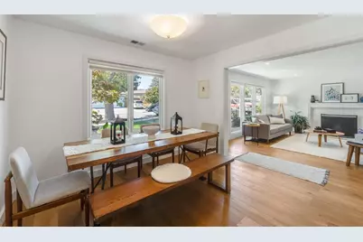 1225 Carson St, Redwood City, CA 94061 - Photo 8