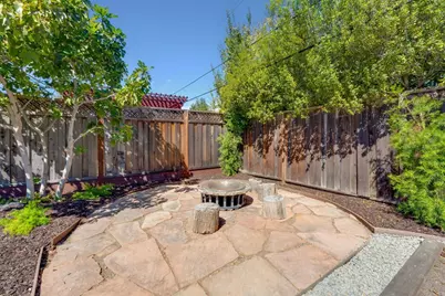 1225 Carson St, Redwood City, CA 94061 - Photo 28