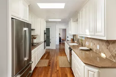 25 Corto Ln, Woodside, CA 94062 - Photo 4