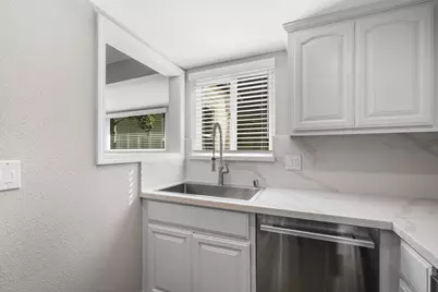 14225 Lora Dr 56, Los Gatos, CA 95032 - Photo 10