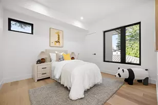 3569 Laguna Ave, Palo Alto, CA 94306 - Photo 18