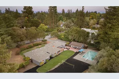 134 Hawthorne Dr, Atherton, CA 94027 - Photo 40