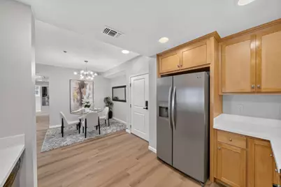 1033 Scotia Ter 202, Sunnyvale, CA 94089 - Photo 14