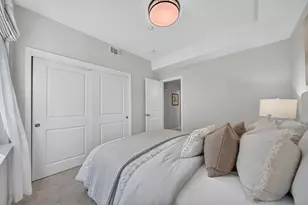 1033 Scotia Ter 202, Sunnyvale, CA 94089 - Photo 18