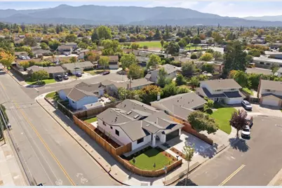 1502 Woodson Ct, San Jose, CA 95118 - Photo 56