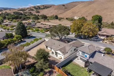 23045 Guidotti Dr, Salinas, CA 93908 - Photo 30