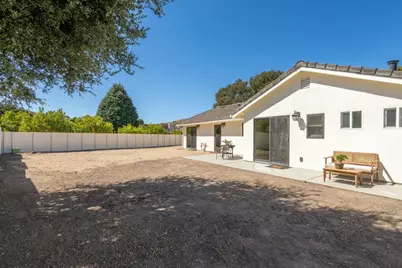 23045 Guidotti Dr, Salinas, CA 93908 - Photo 24