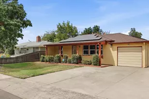 415 E Atlee St, Stockton, CA 95204 - Photo 2