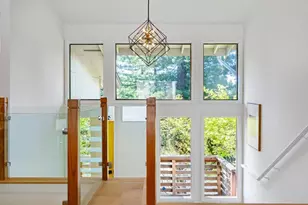 11234 Sun Valley Dr, Oakland, CA 94605 - Photo 4