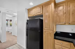 1390 Saddle Rack St 302, San Jose, CA 95126 - Photo 12