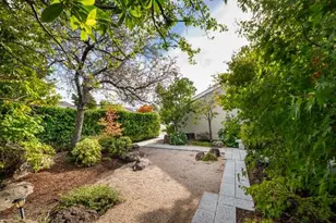 619 Marlin Ct, Redwood Shores, CA 94065 - Photo 2