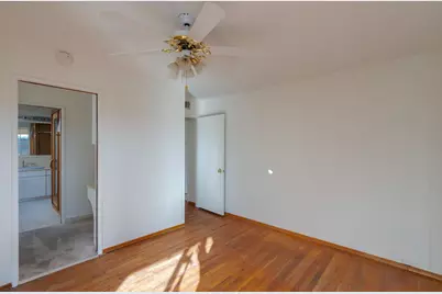 329 Holly Ave, South San Francisco, CA 94080 - Photo 22
