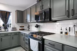 1754 Brentwood Ct, Hollister, CA 95023 - Photo 8