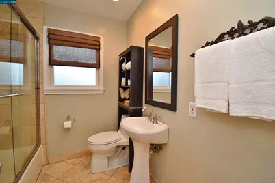 1869 N 5th St, Concord, CA 94519 - Photo 18