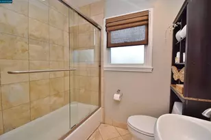 1869 N 5th St, Concord, CA 94519 - Photo 16