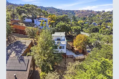 237 Winding Way, San Carlos, CA 94070 - Photo 56