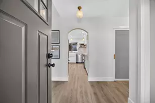 9 Miranda Ct, Sacramento, CA 95822 - Photo 4
