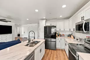 2024 Ellis St, Modesto, CA 95354 - Photo 12