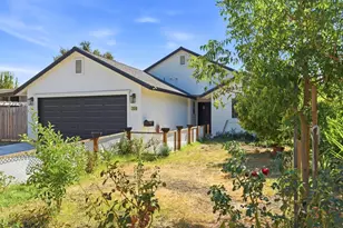 2024 Ellis St, Modesto, CA 95354 - Photo 4