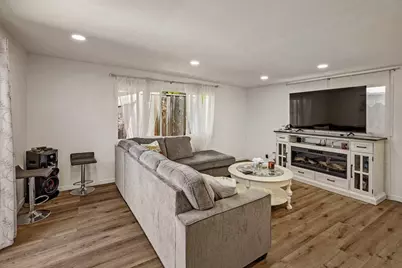 748 Hill, Watsonville, CA 95076 - Photo 16