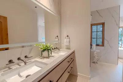 960 NE Mission St, Carmel, CA 93921 - Photo 12